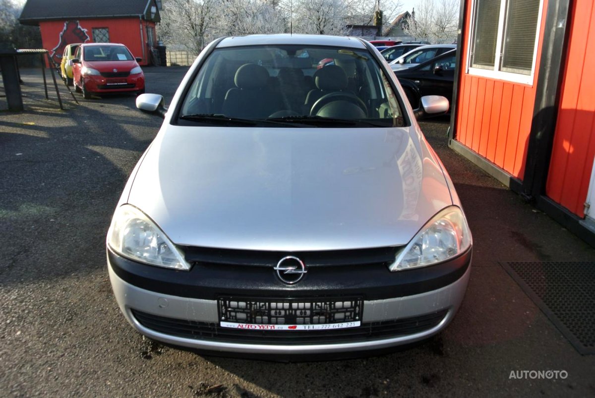 Opel Corsa, 2003 - pohled č. 2