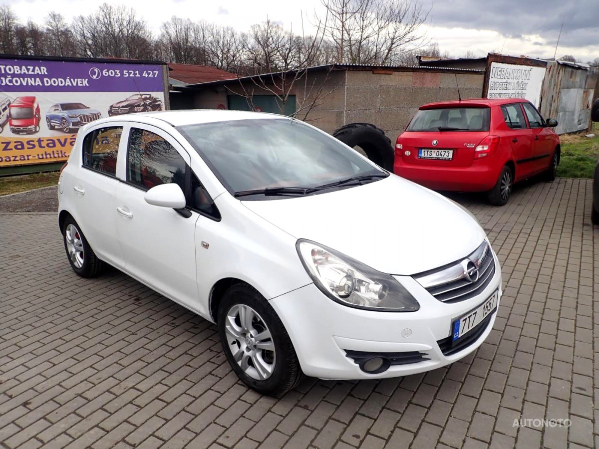 Opel Corsa, 2008 - pohled č. 2