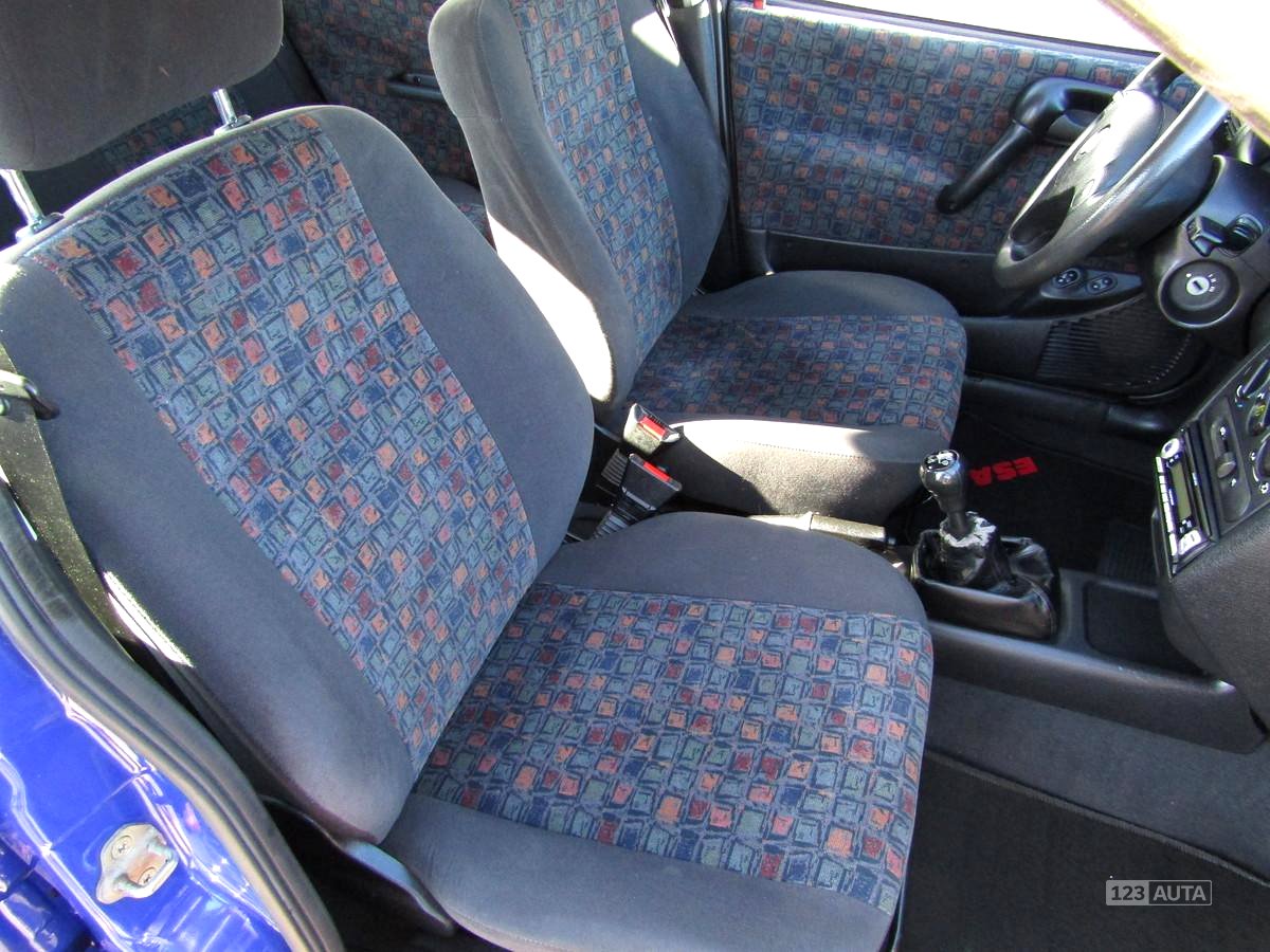 Opel Corsa, 2000 - pohled č. 15