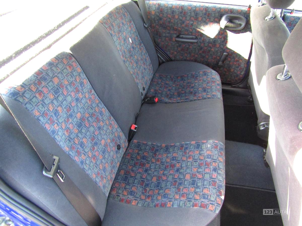 Opel Corsa, 2000 - pohled č. 16