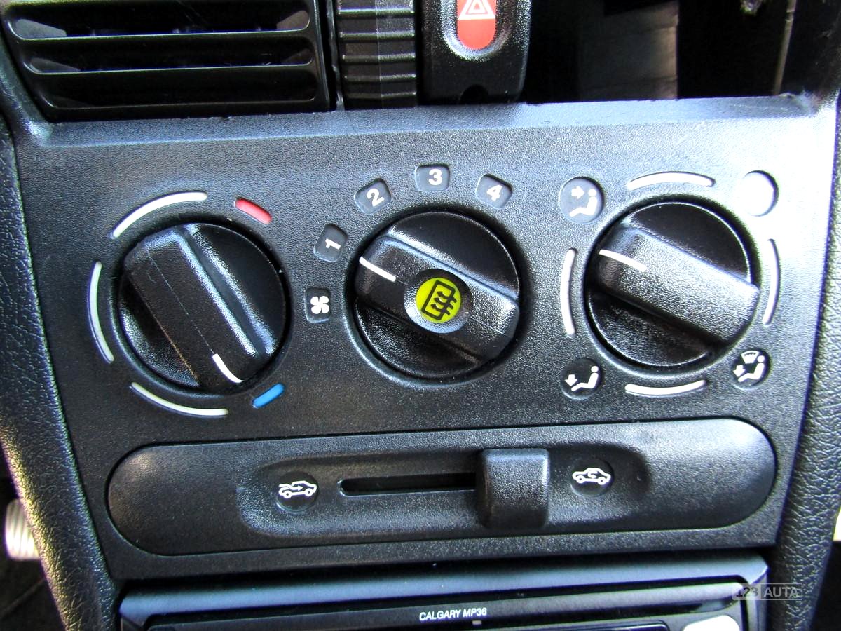 Opel Corsa, 2000 - pohled č. 23