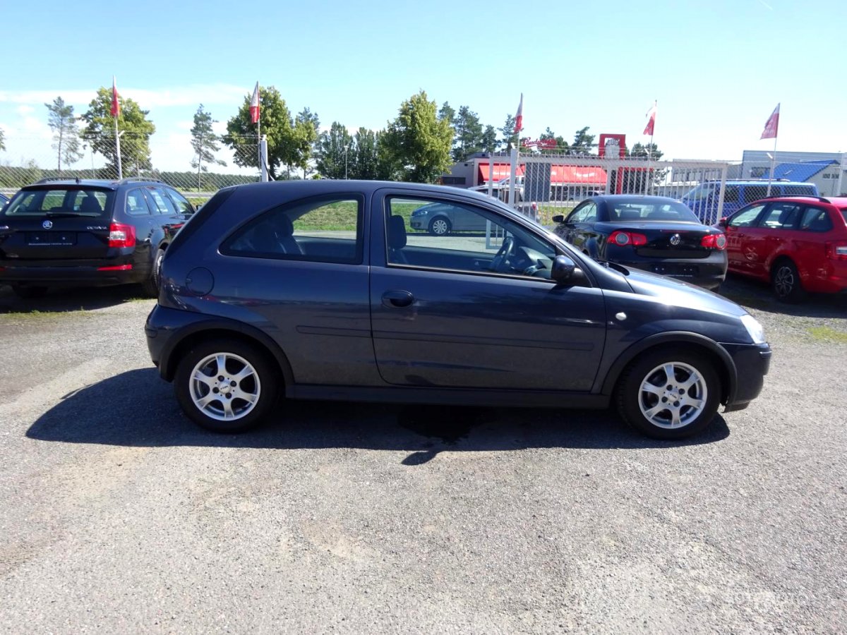 Opel Corsa, 2006 - pohled č. 2