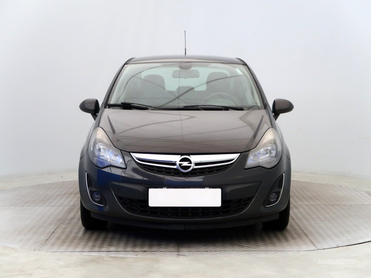 Opel Corsa, 2013 - pohled č. 2