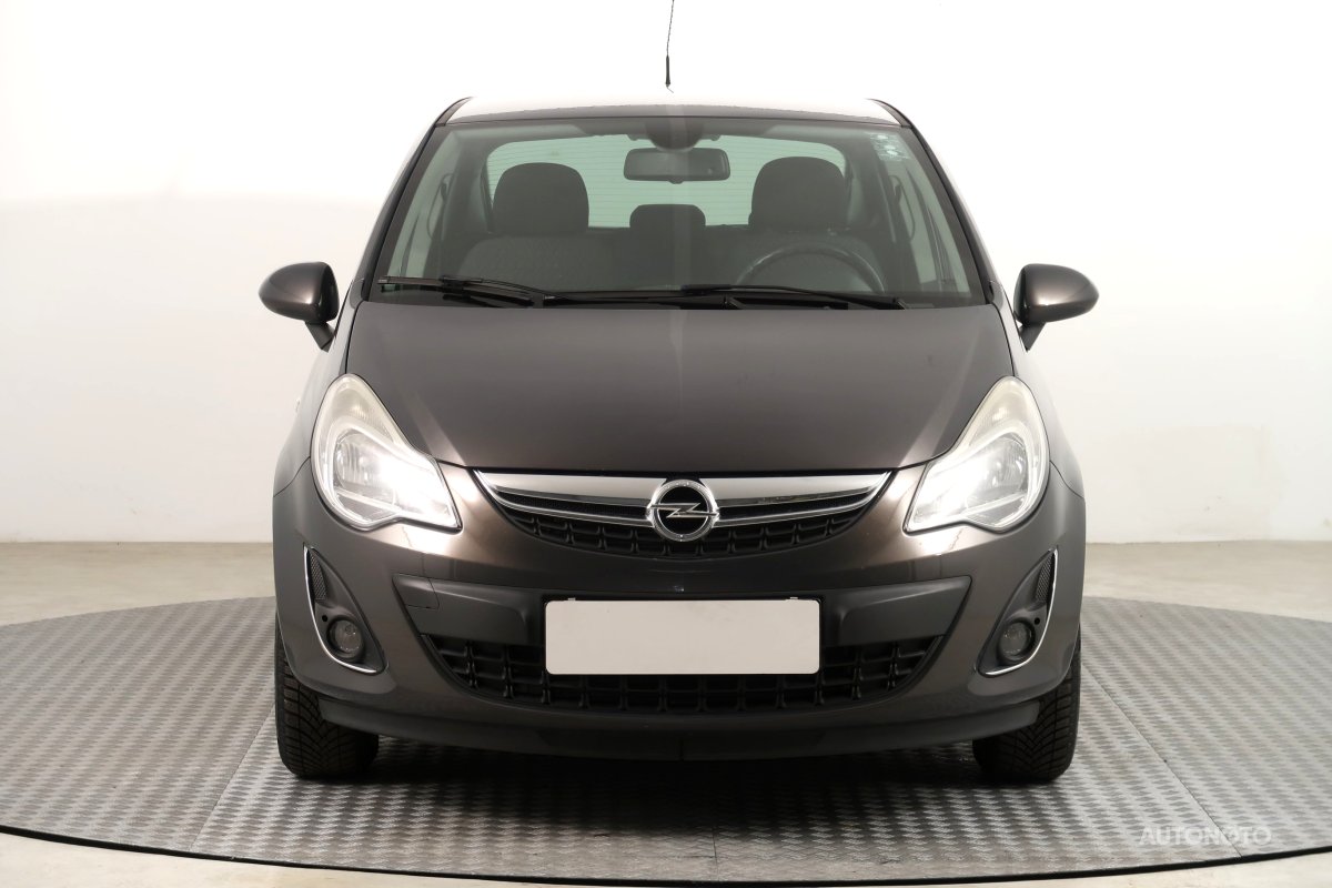 Opel Corsa, 2013 - pohled č. 2