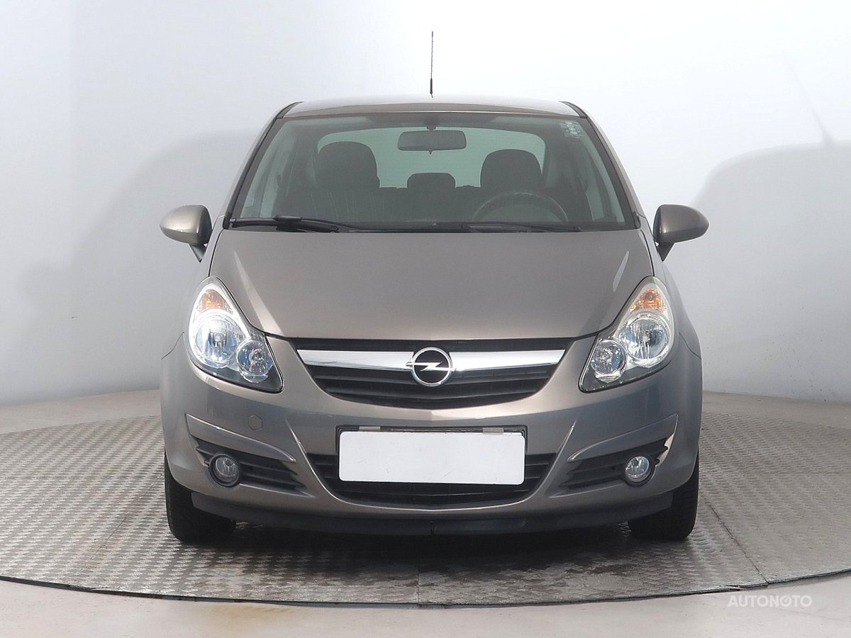 Opel Corsa, 2010 - pohled č. 2