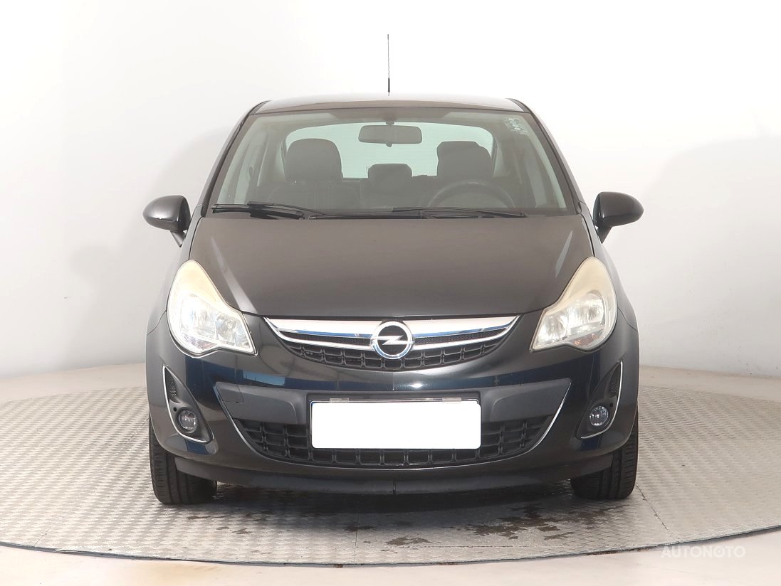 Opel Corsa, 2012 - pohled č. 2