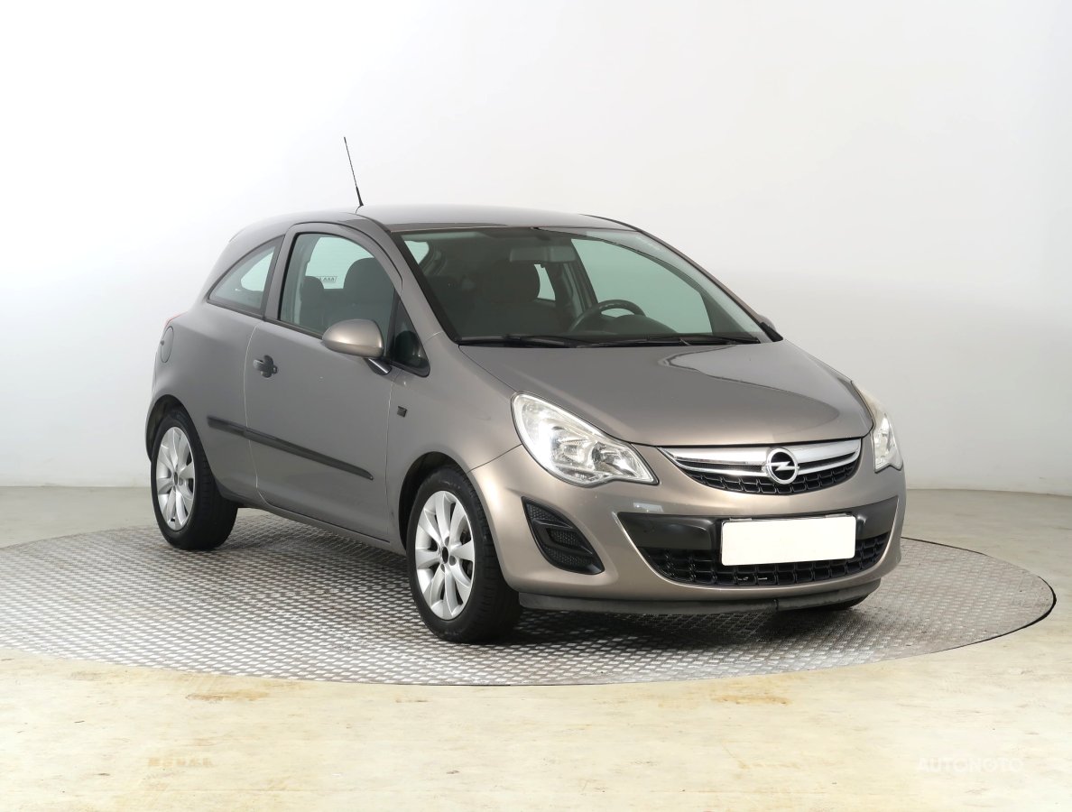 Opel Corsa, 2012 - celkový pohled