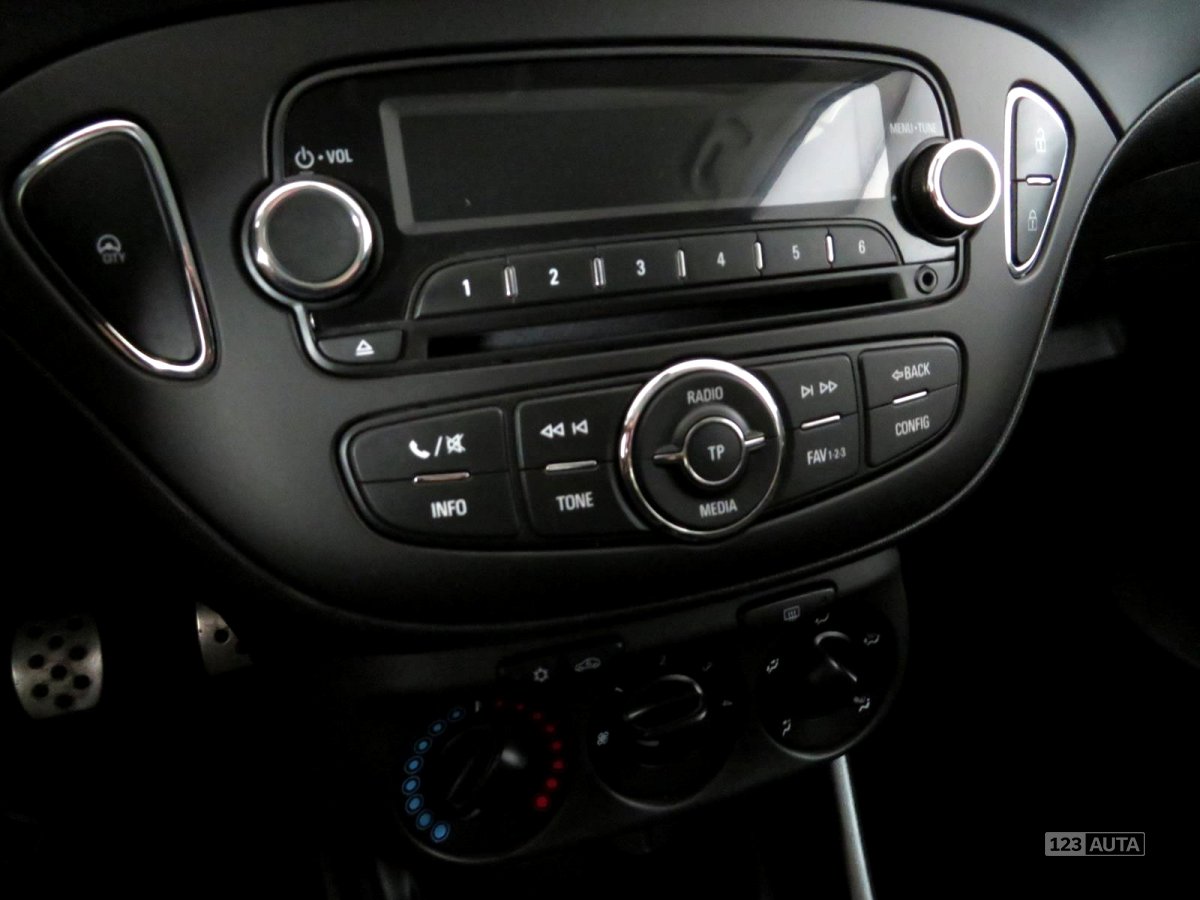 Opel Corsa, 2016 - pohled č. 13