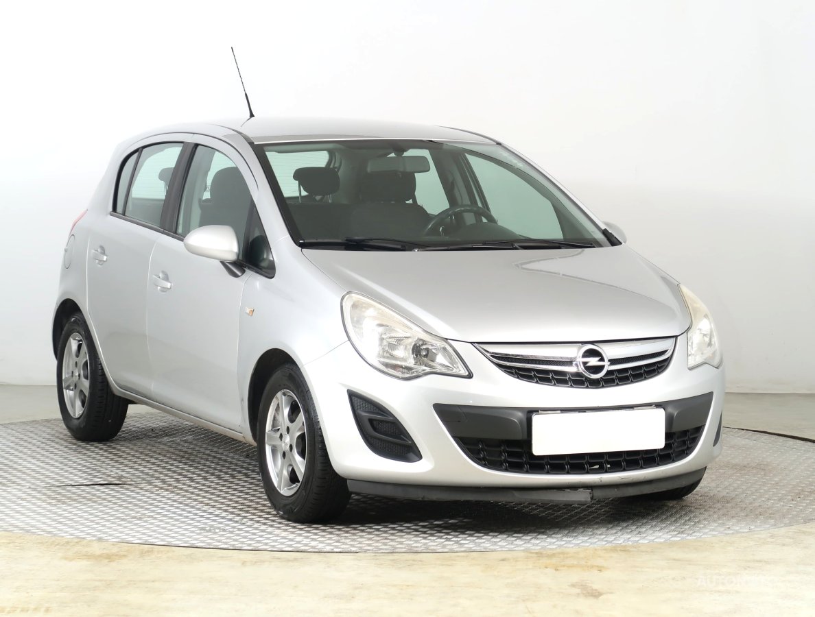 Opel Corsa, 2012 - celkový pohled