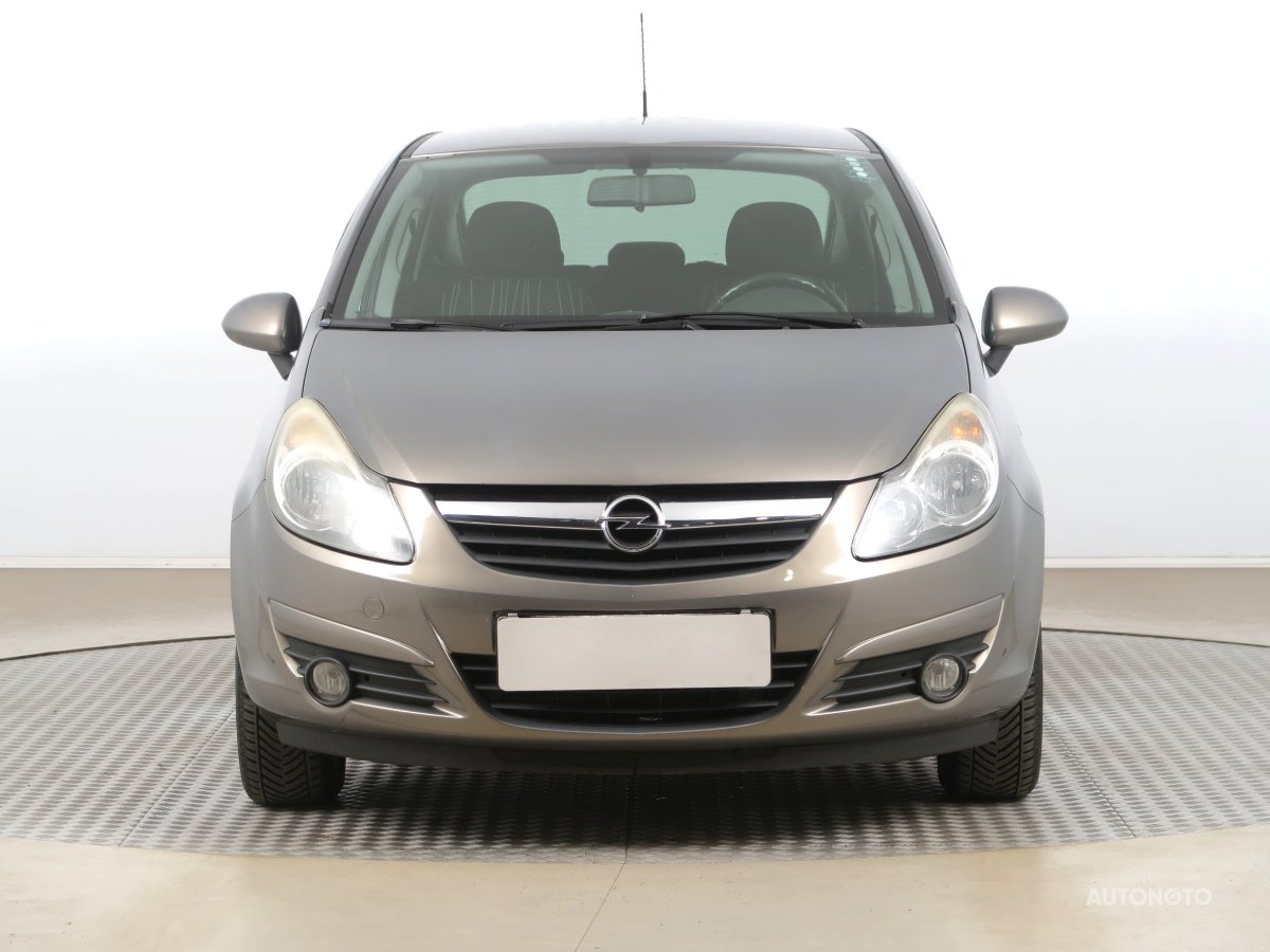 Opel Corsa, 2010 - pohled č. 2
