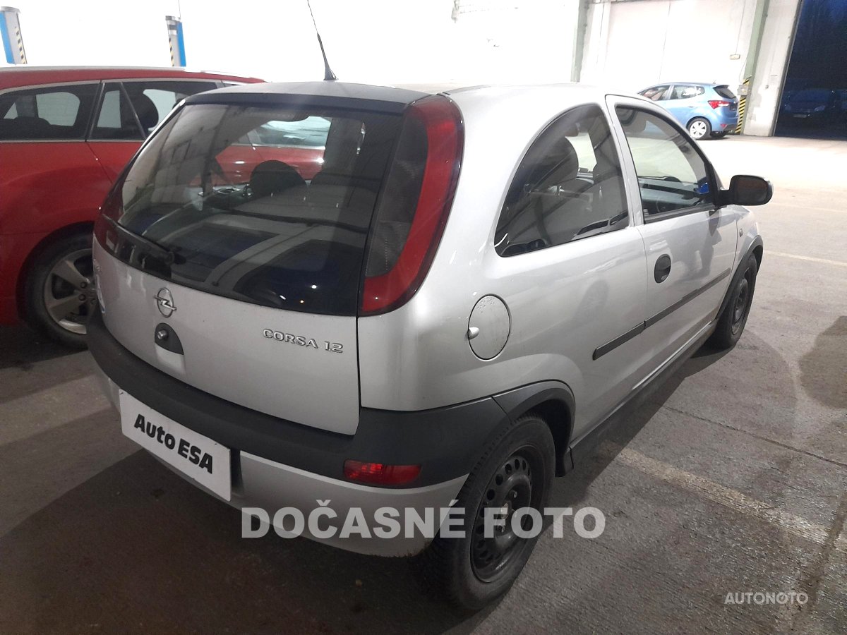 Opel Corsa, 2002 - pohled č. 2