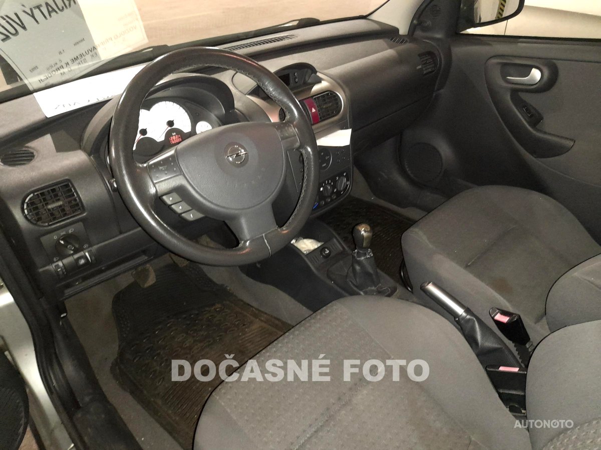 Opel Corsa, 2002 - pohled č. 3