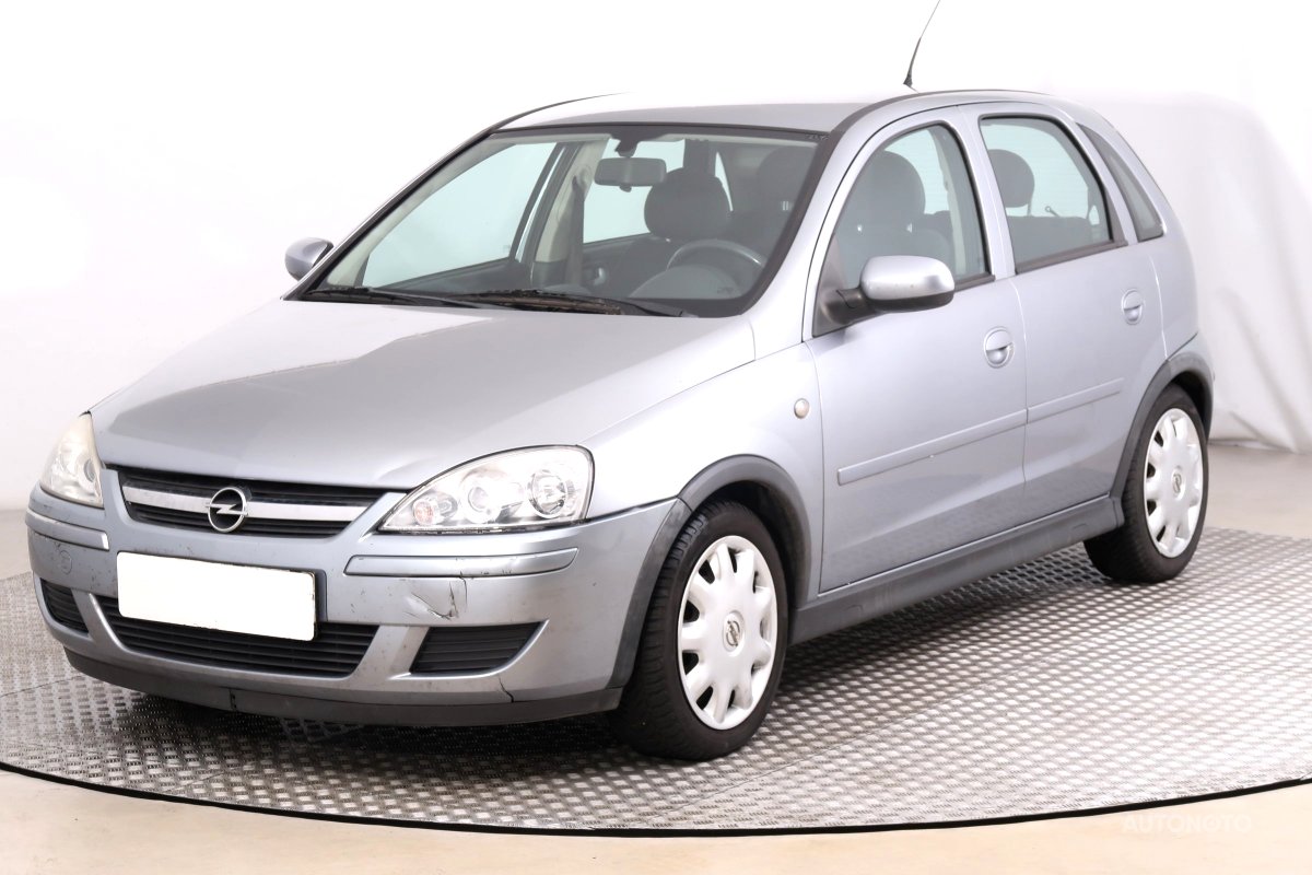 Opel Corsa, 2005 - pohled č. 3