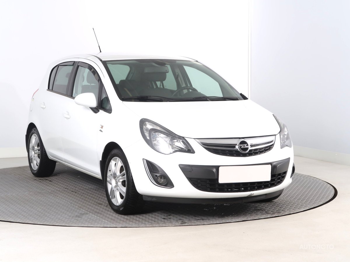 Opel Corsa, 2014 - celkový pohled