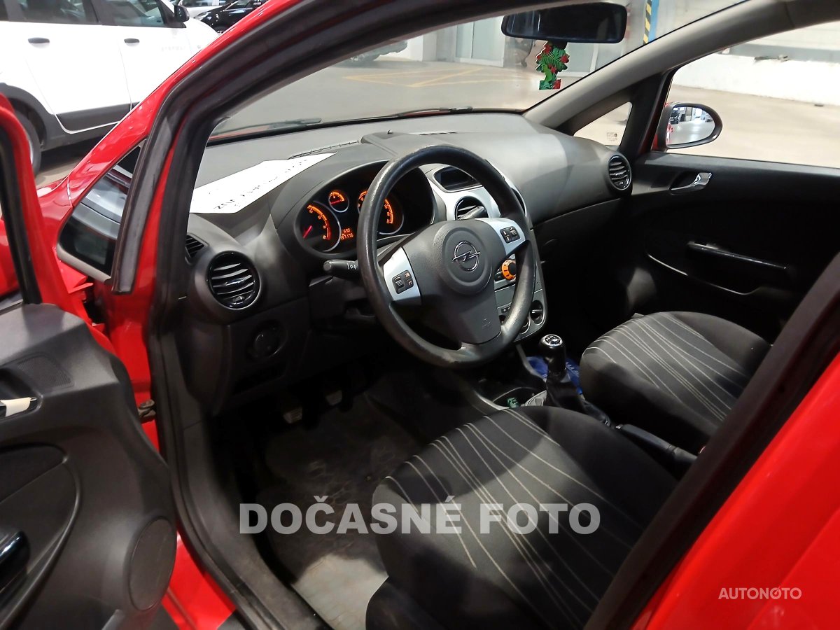 Opel Corsa, 2009 - pohled č. 3