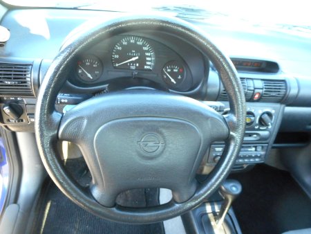 Opel Corsa, 1998 - pohled č. 11