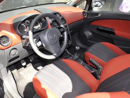 Opel Corsa, 2008 - pohled č. 3