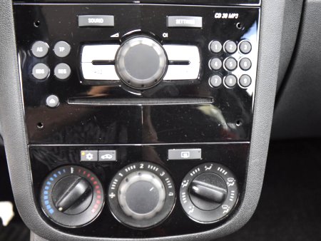 Opel Corsa, 2008 - pohled č. 6