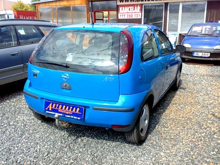 Opel Corsa, 2003 - pohled č. 6