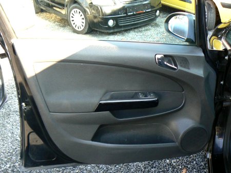 Opel Corsa, 2010 - pohled č. 9