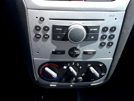 Opel Corsa, 2005 - pohled č. 8