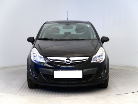 Opel Corsa, 2011 - pohled č. 2