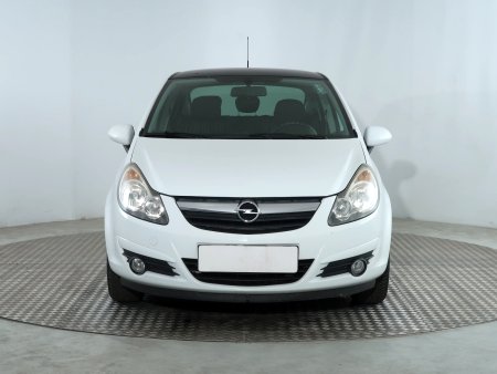 Opel Corsa, 2011 - pohled č. 2
