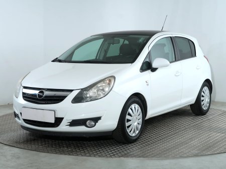 Opel Corsa, 2011 - pohled č. 3