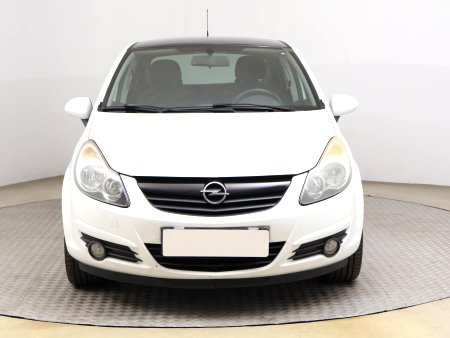 Opel Corsa, 2010 - pohled č. 2