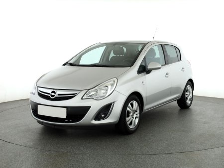 Opel Corsa, 2011 - pohled č. 3
