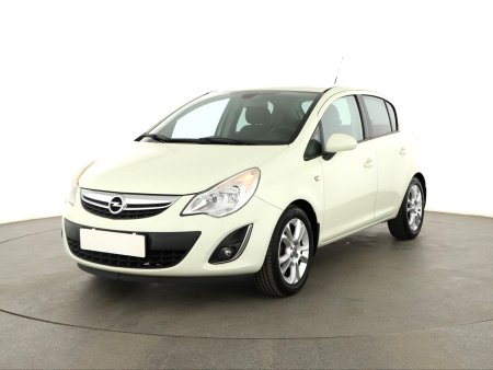 Opel Corsa, 2011 - pohled č. 3