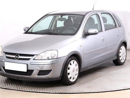 Opel Corsa, 2005 - pohled č. 3