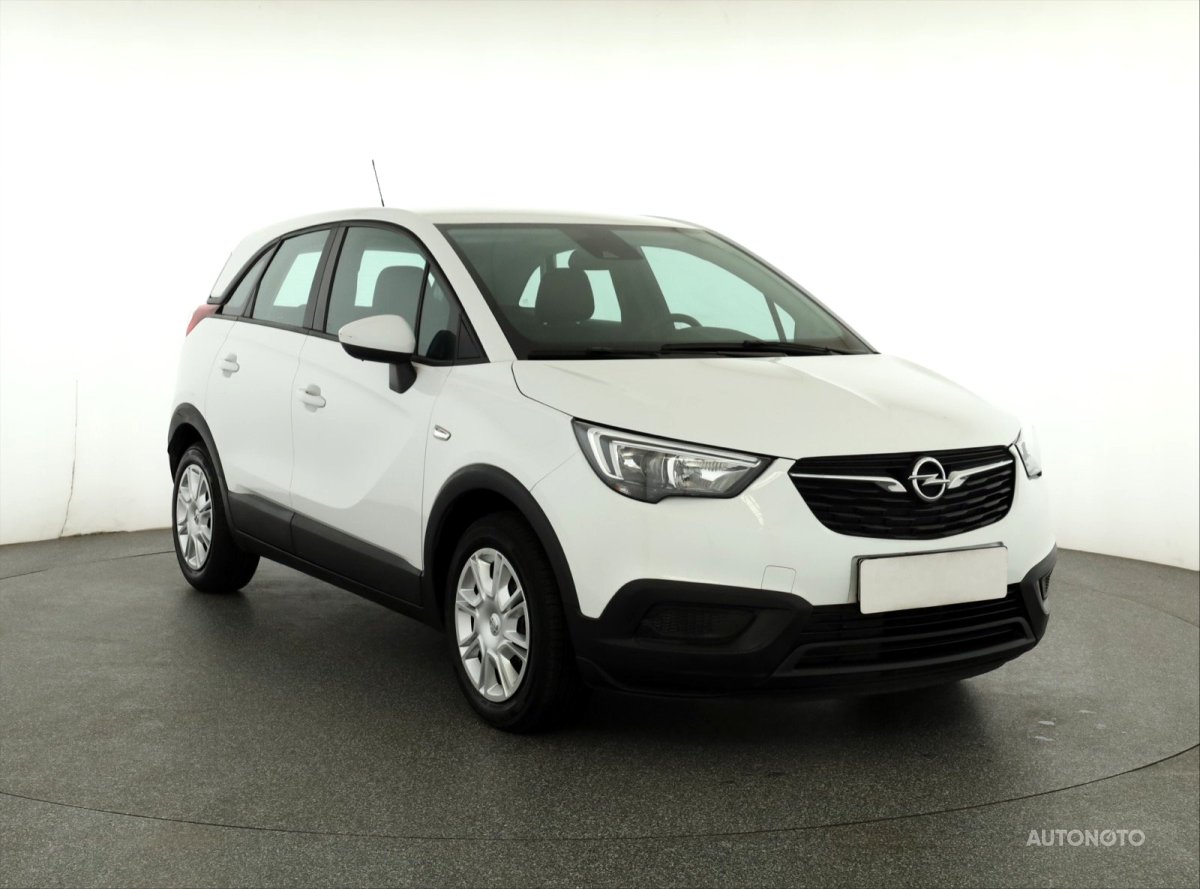 Opel Crossland, 2020 - celkový pohled