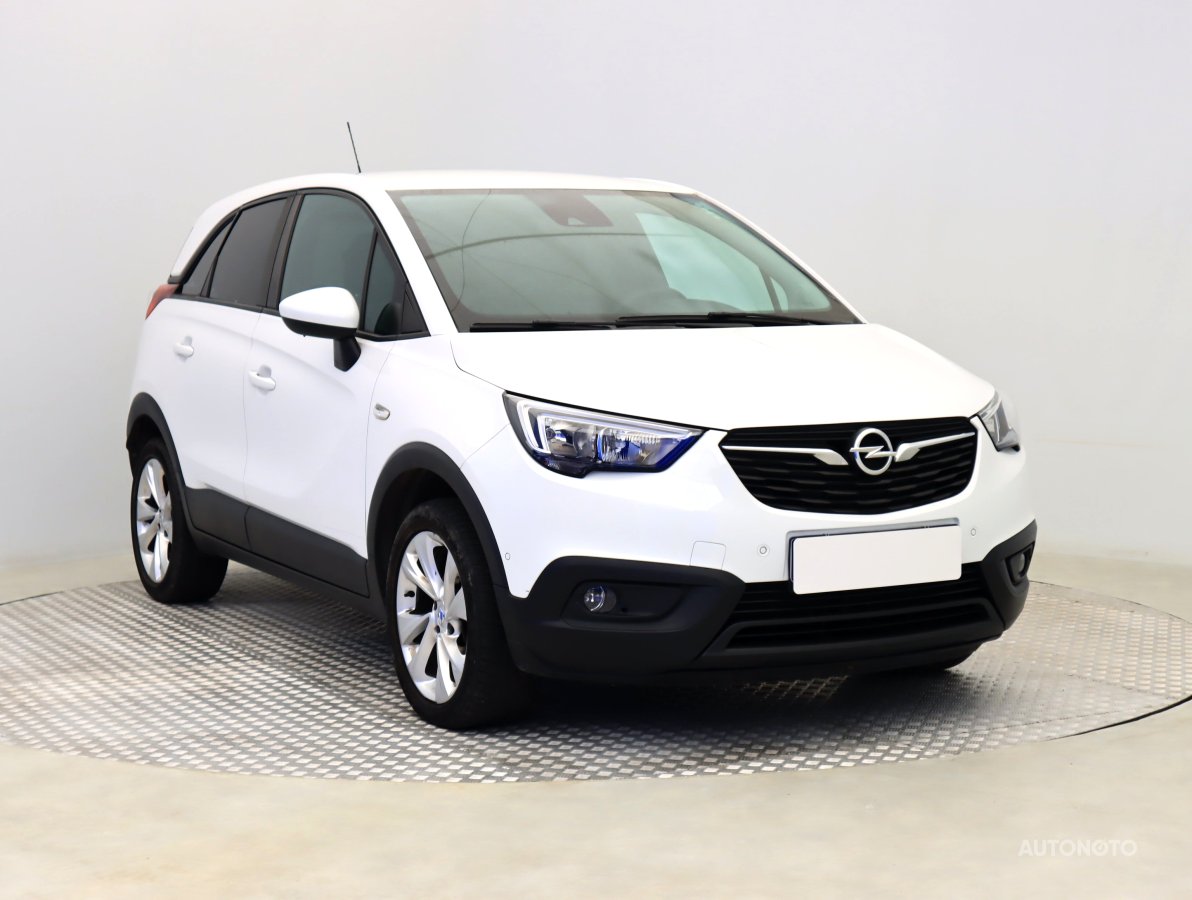 Opel Crossland, 2020 - celkový pohled