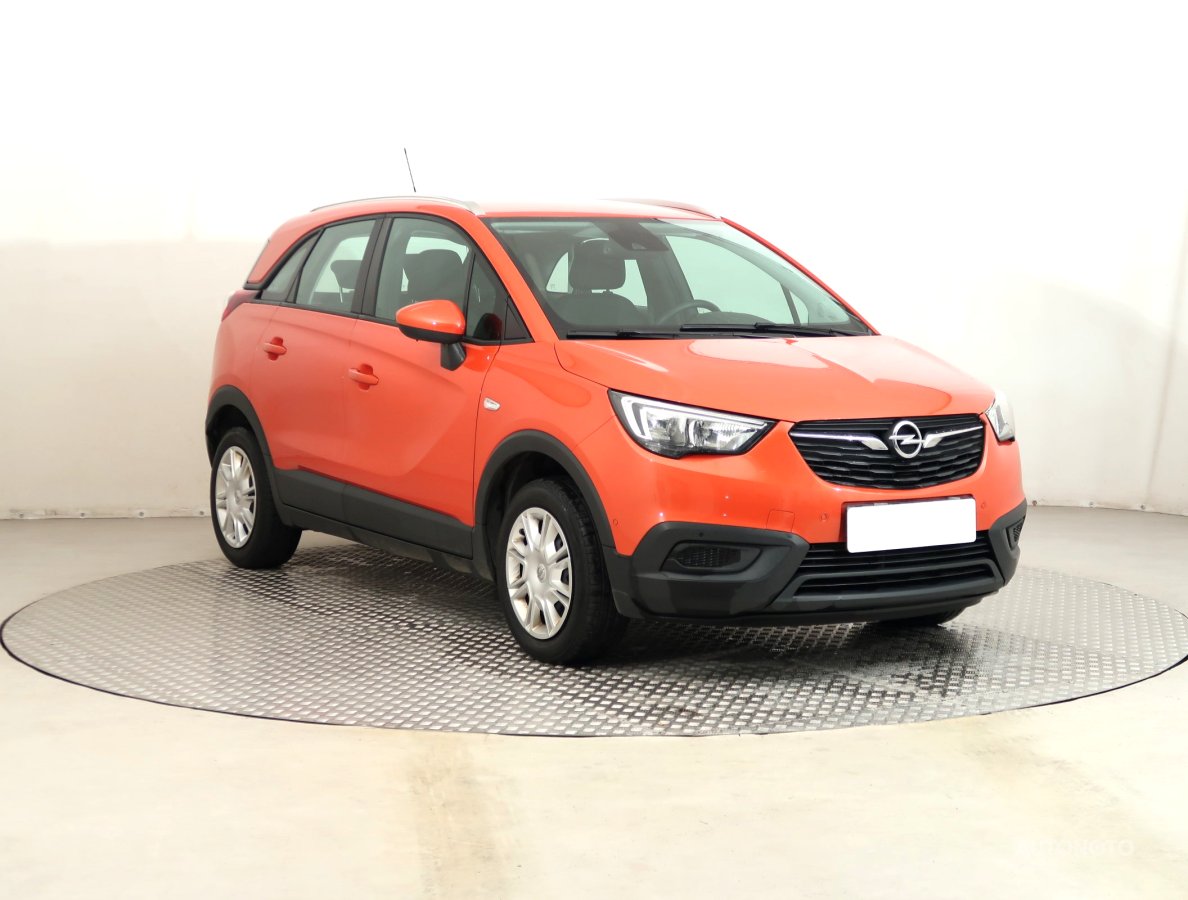 Opel Crossland, 2020 - celkový pohled