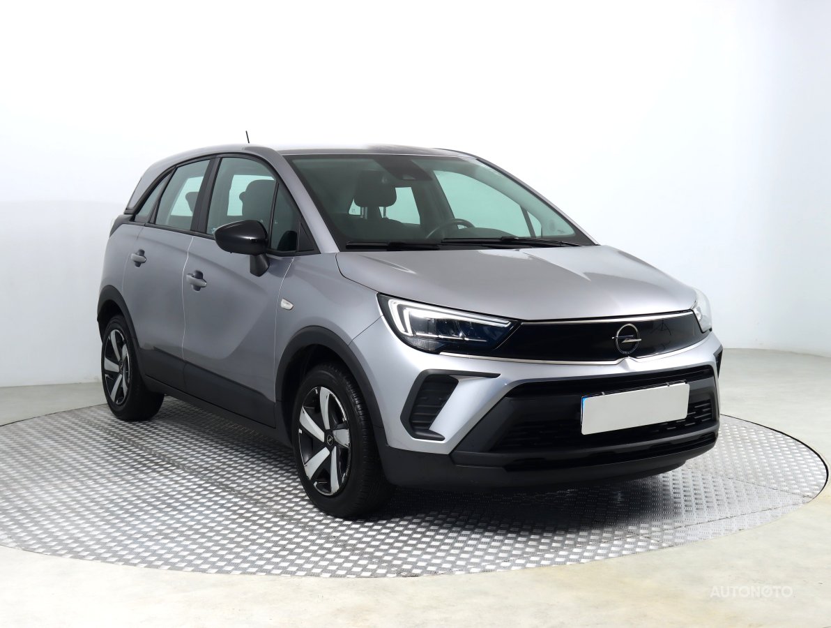 Opel Crossland, 2022 - celkový pohled