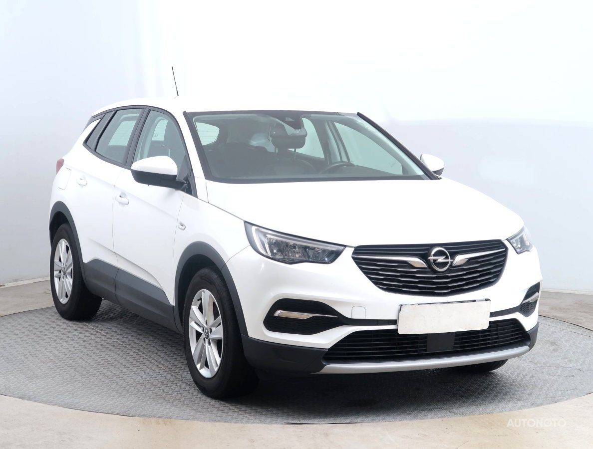 Opel Grandland, 2021 - celkový pohled