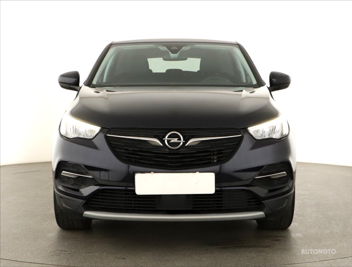 Opel Grandland, 2018 - pohled č. 2