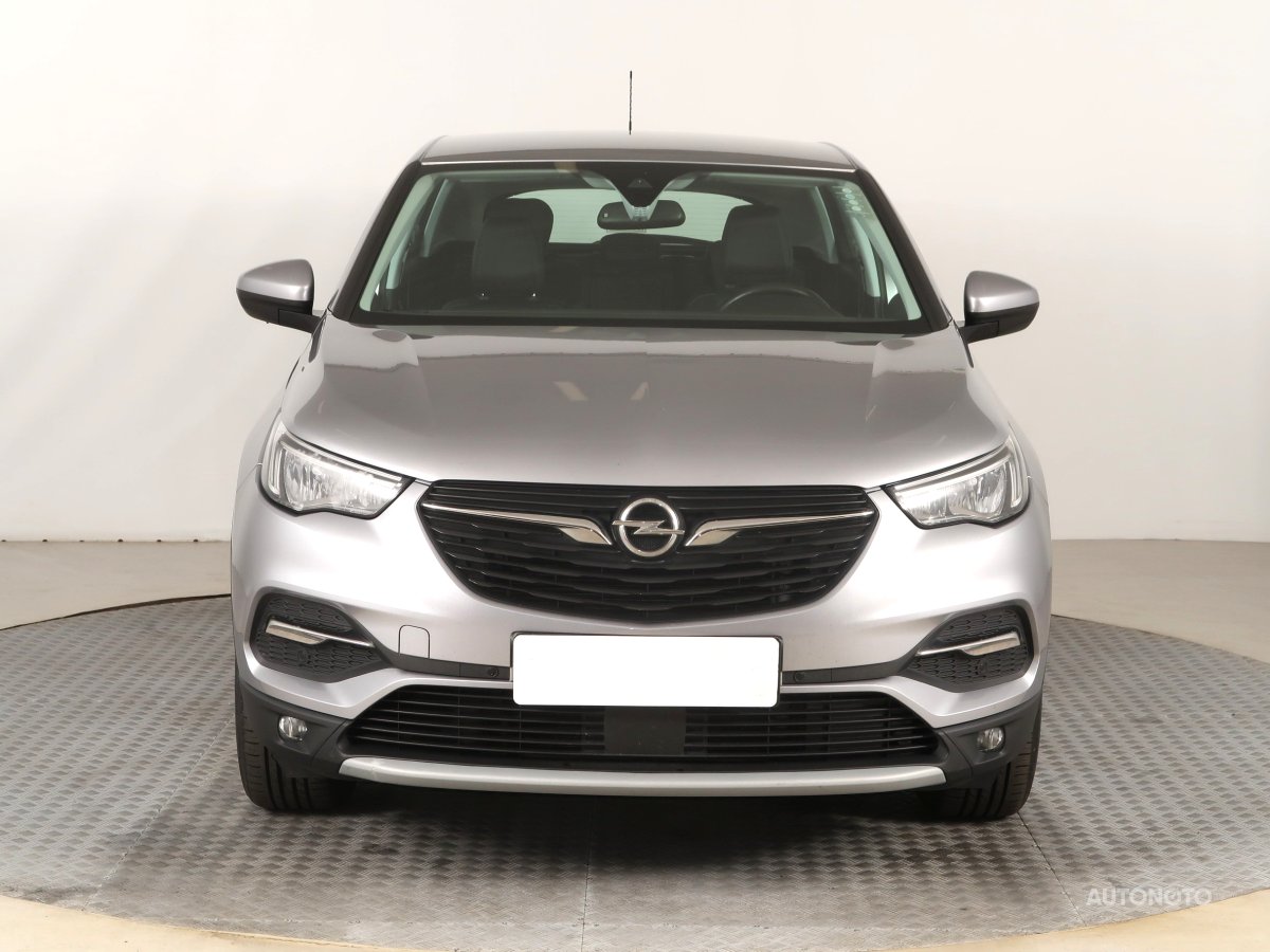 Opel Grandland, 2019 - pohled č. 2
