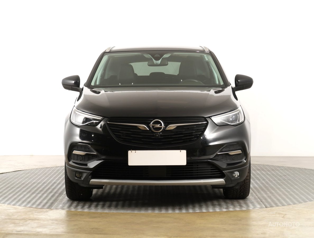 Opel Grandland, 2019 - pohled č. 2