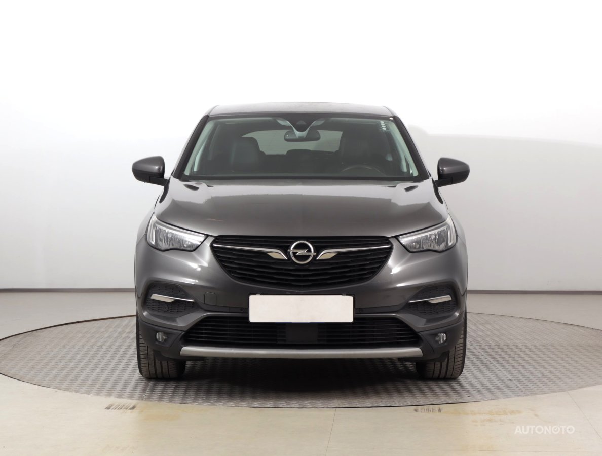 Opel Grandland, 2018 - pohled č. 2