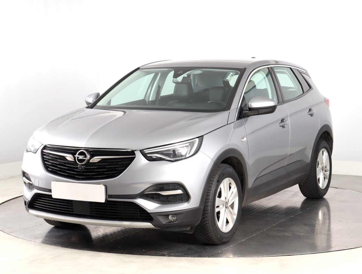 Opel Grandland, 2021 - pohled č. 3
