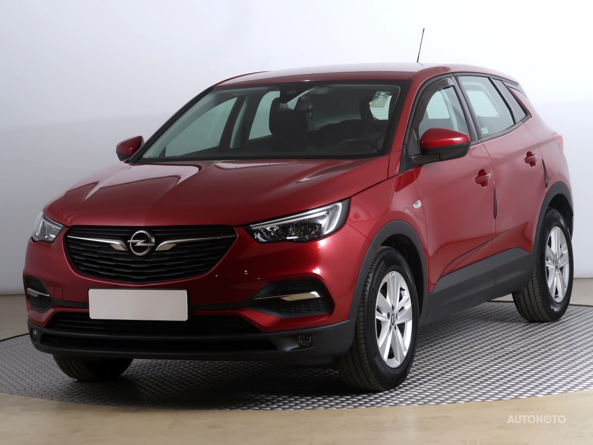 Opel Grandland, 2021 - pohled č. 3