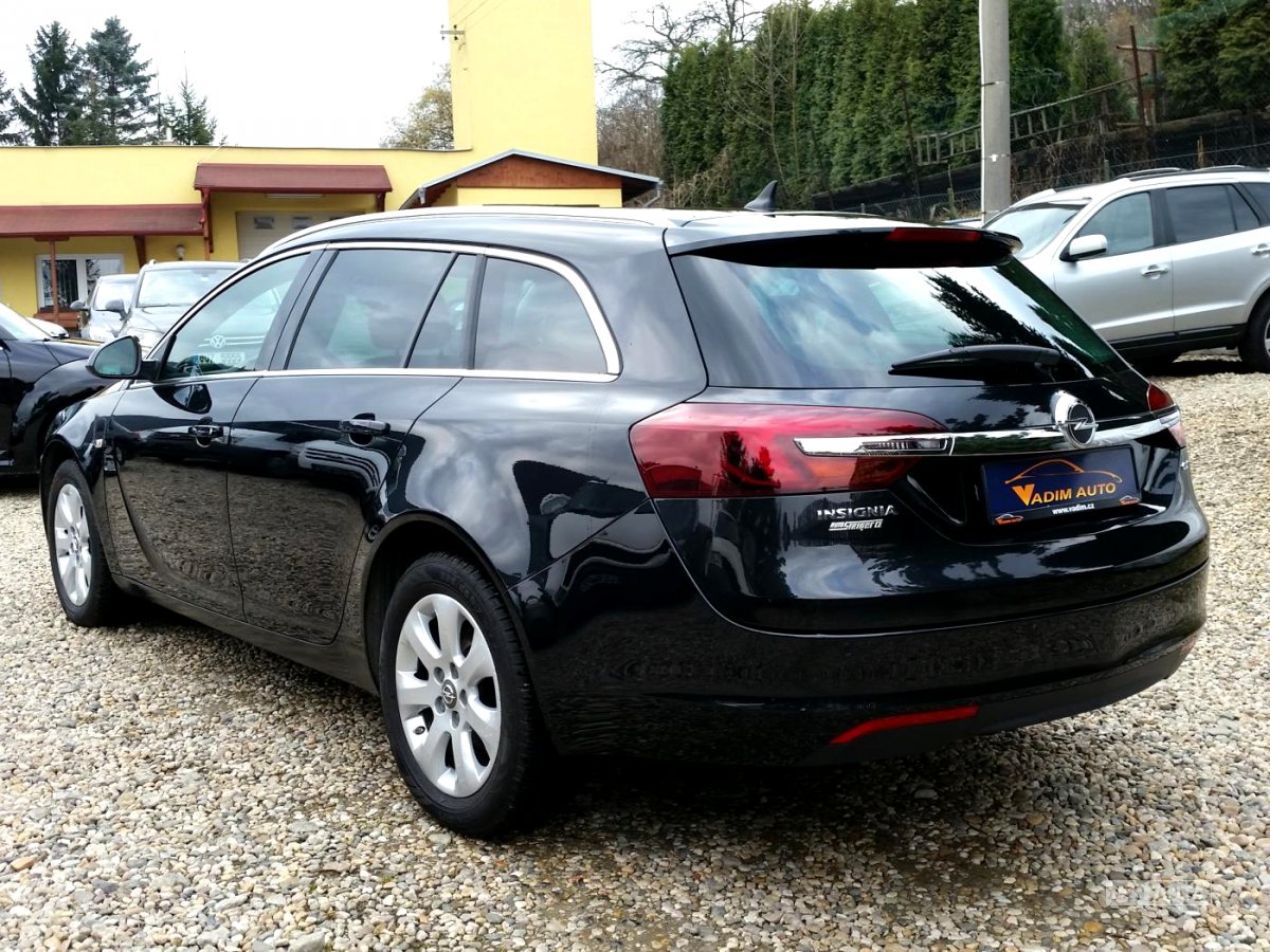 Opel Insignia, 2016 - pohled č. 3