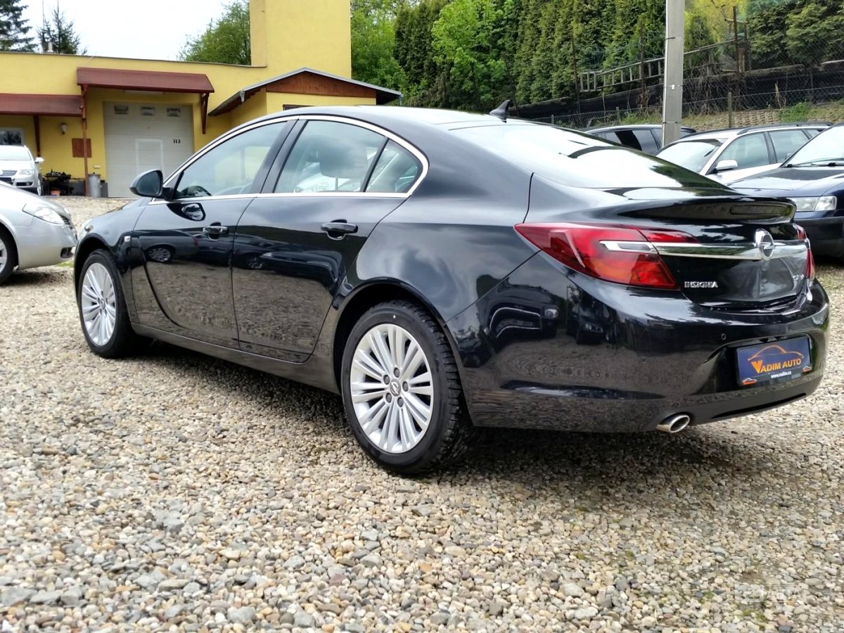 Opel Insignia, 2016 - pohled č. 3
