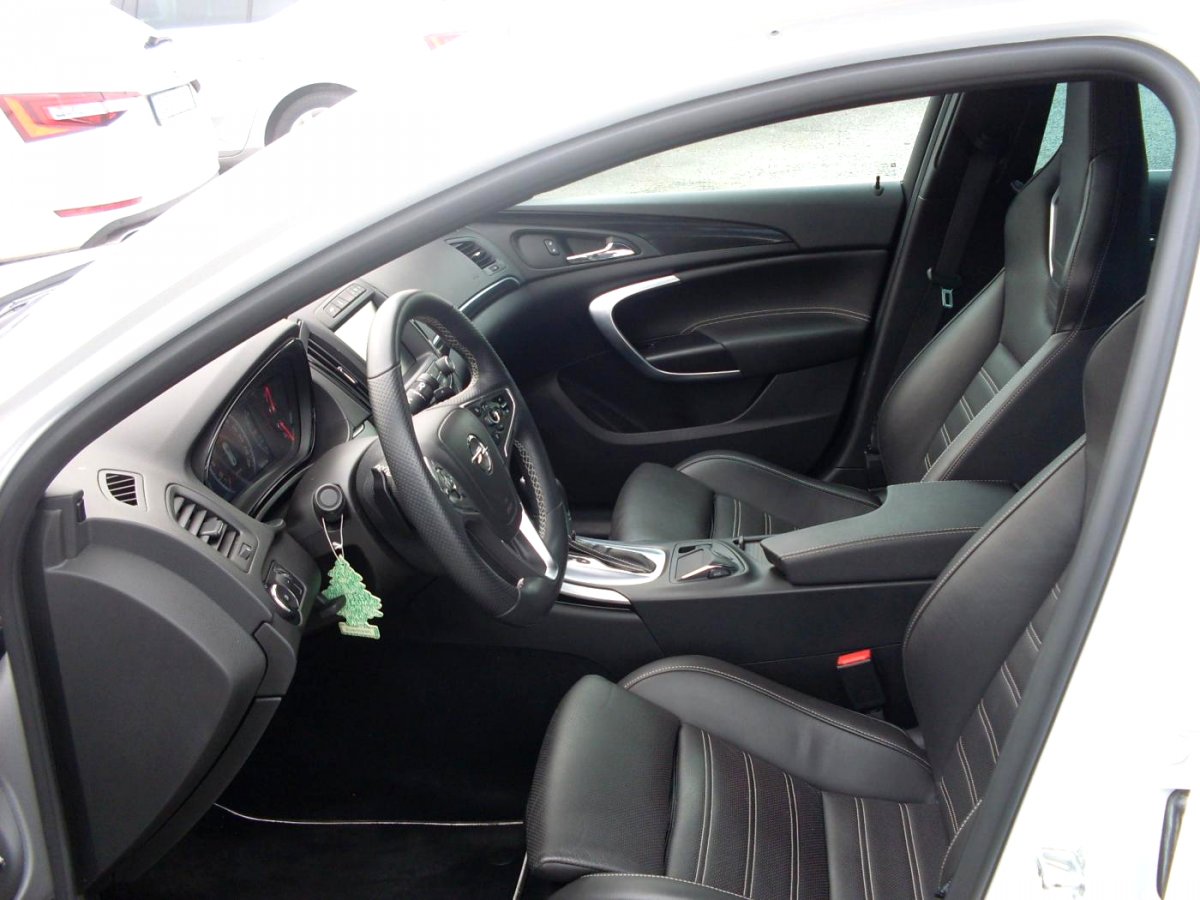 Opel Insignia, 2014 - pohled č. 10