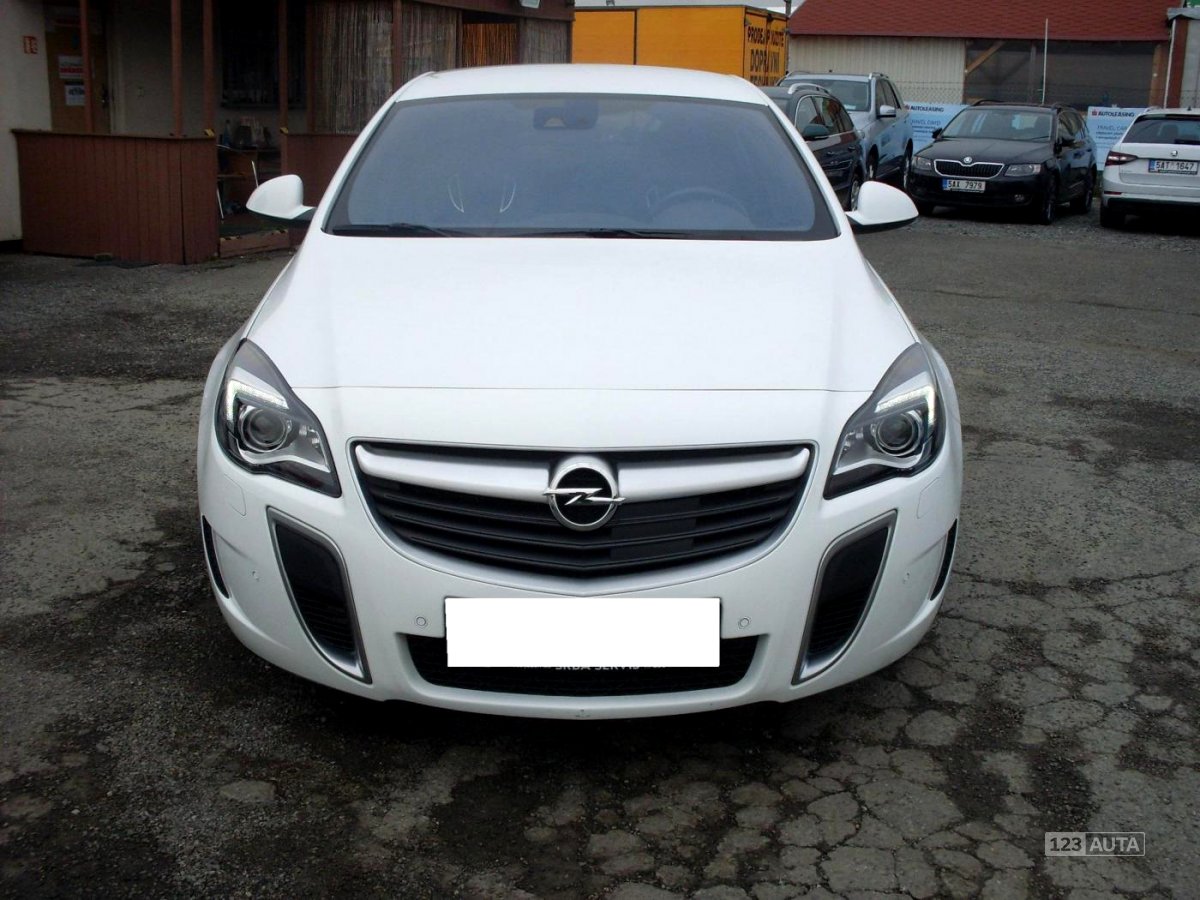 Opel Insignia, 2014 - pohled č. 2