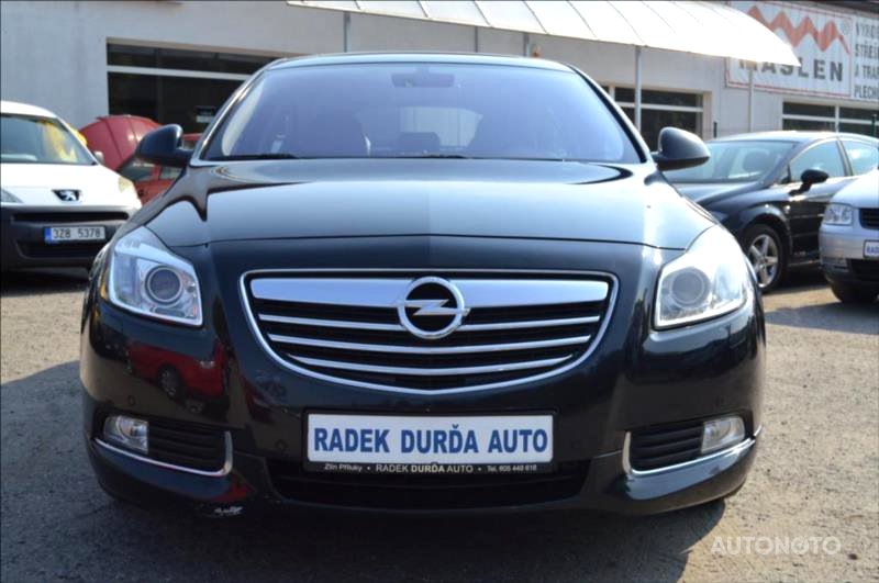 Opel Insignia, 2010 - pohled č. 2