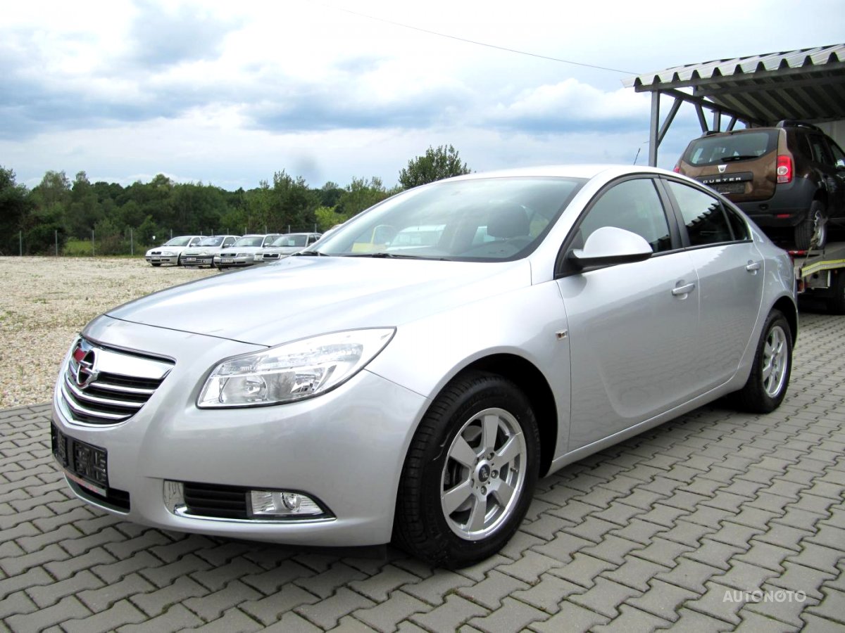 Opel Insignia, 2009 - celkový pohled