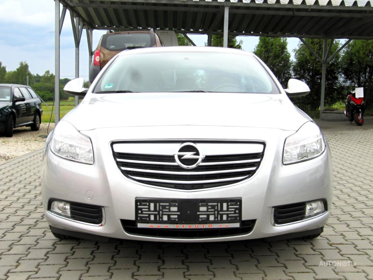 Opel Insignia, 2009 - pohled č. 2